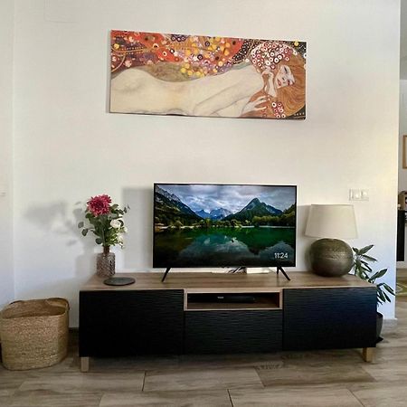 Pedregalejo Beach House Малага Екстер'єр фото