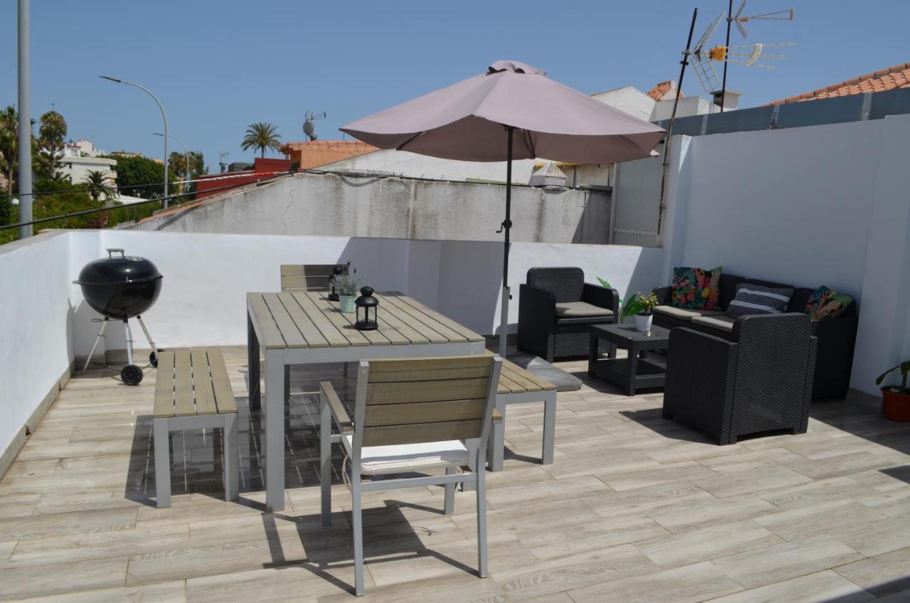 Pedregalejo Beach House Малага Екстер'єр фото