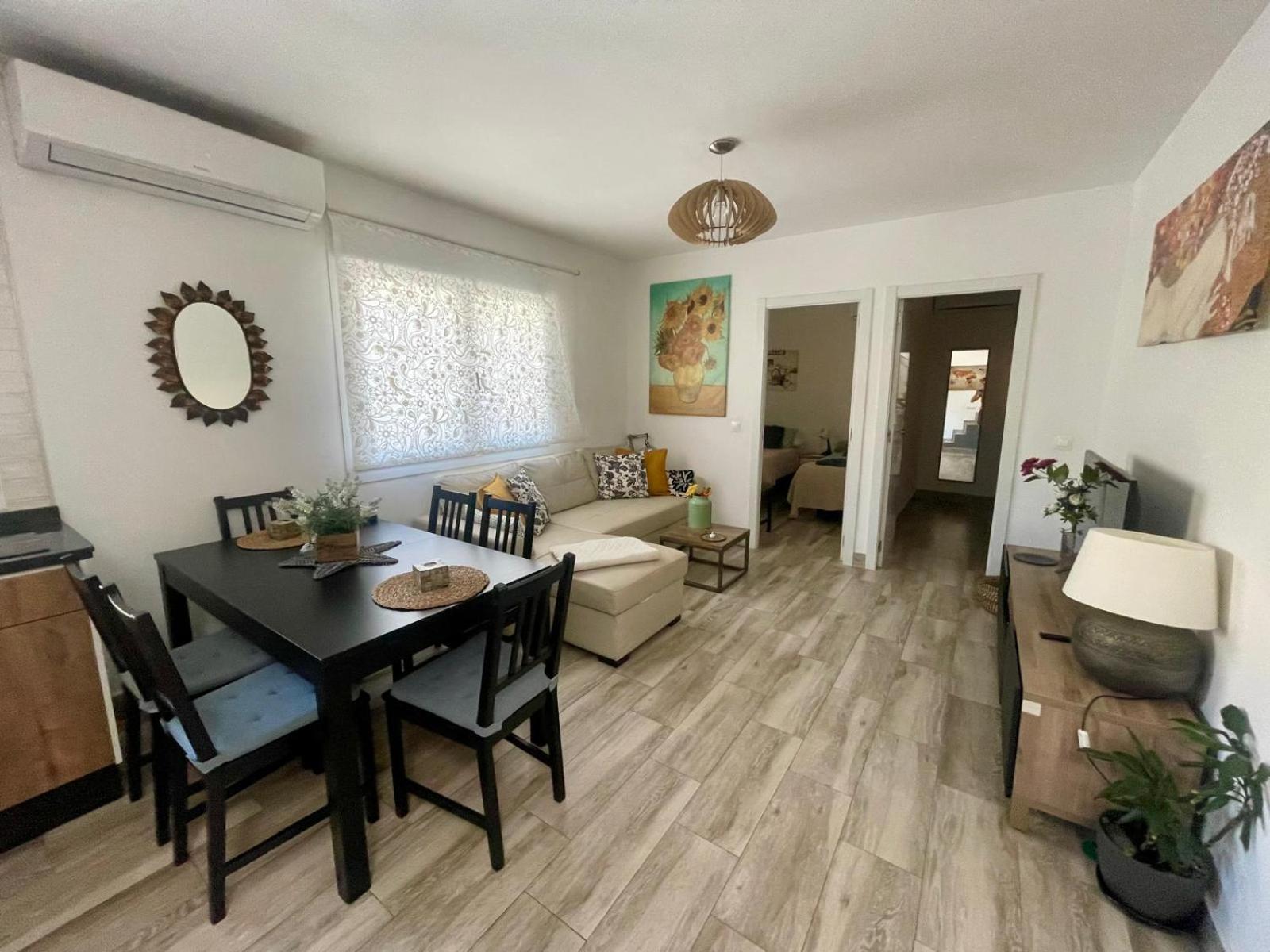Pedregalejo Beach House Малага Екстер'єр фото